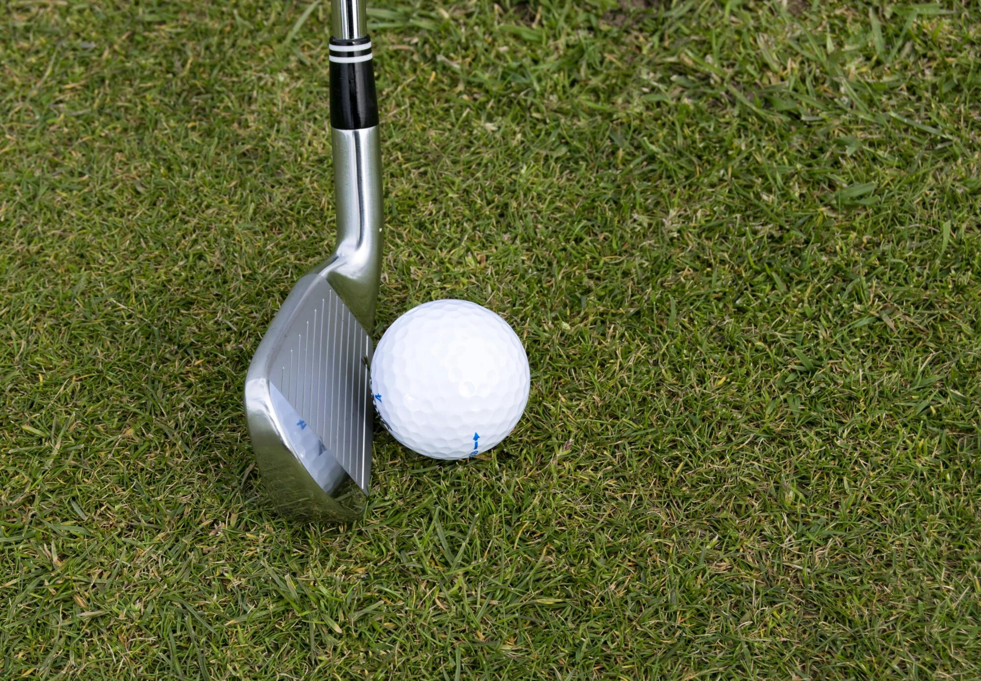 Top Tips to Stop Topping the Golf Ball